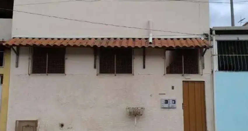 Casa com 5 quartos à venda na Rua Sete, Vila das Flores, Betim