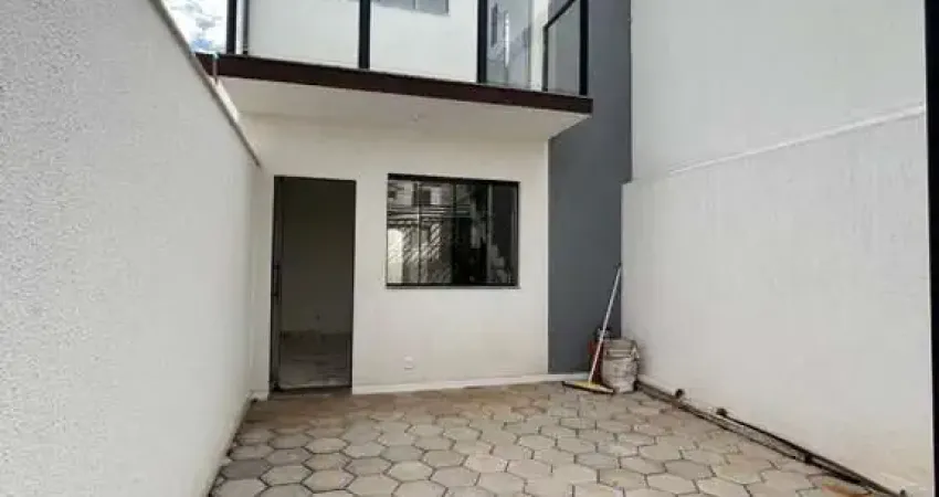 Casa com 2 quartos à venda na alamedas das Hortencias, Masterville, Sarzedo