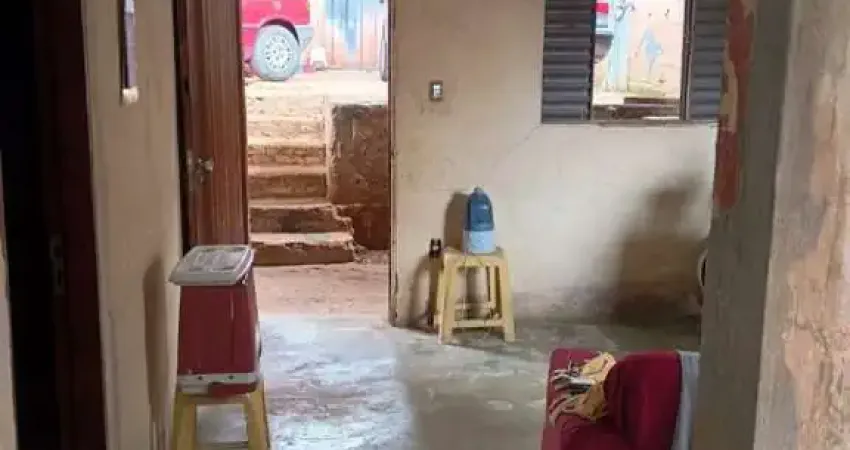 Casa com 2 quartos à venda na Rua Antônio Pereira Mota, Conjunto Habitacional Vale do Jatobá, Belo Horizonte