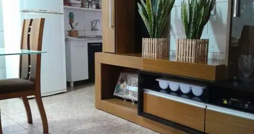 Casa com 2 quartos à venda na Avenida Perimetral, Vila Pinho (Vale do Jatobá), Belo Horizonte