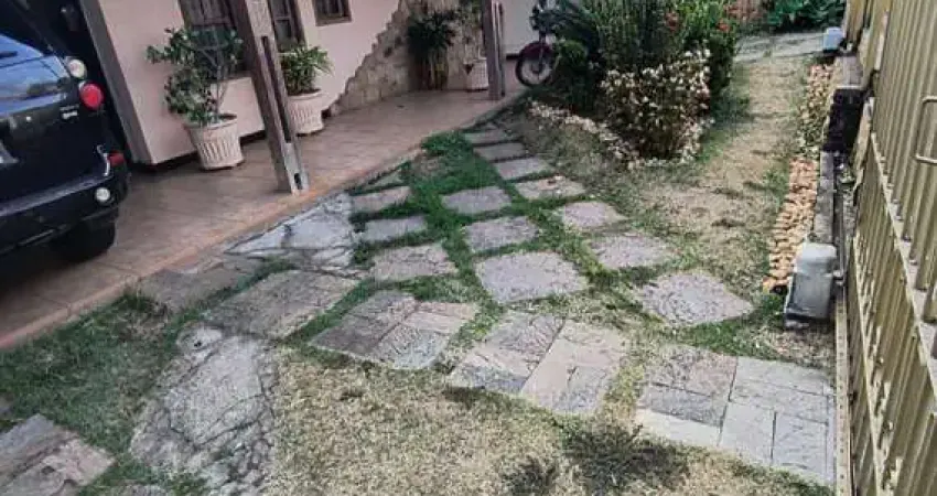 Casa com 3 quartos à venda na Rua José Abreu de Oliveira, Tirol, Belo Horizonte