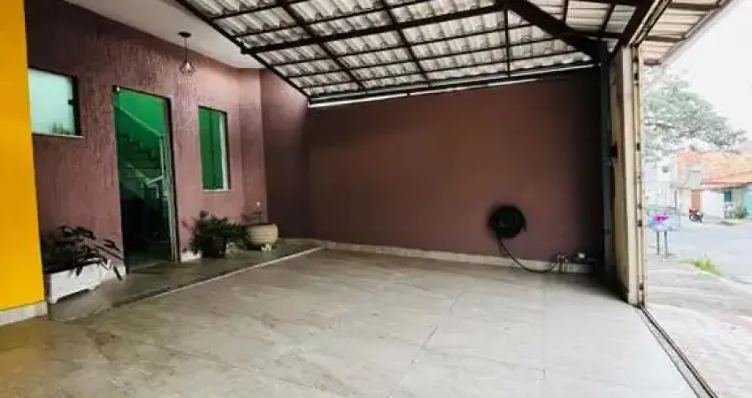 Casa com 3 quartos à venda na Rua Maripá, Palmeiras, Ibirité