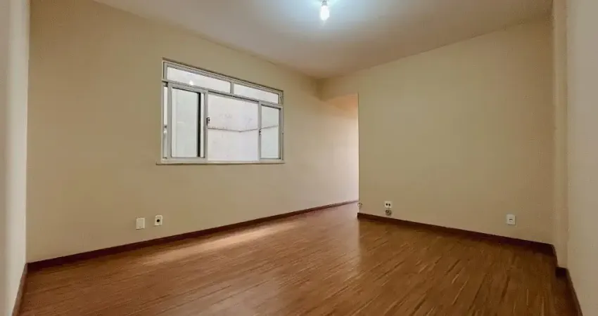 Seu novo lar no coração da cidade! amplo, arejado e com portaria 24h