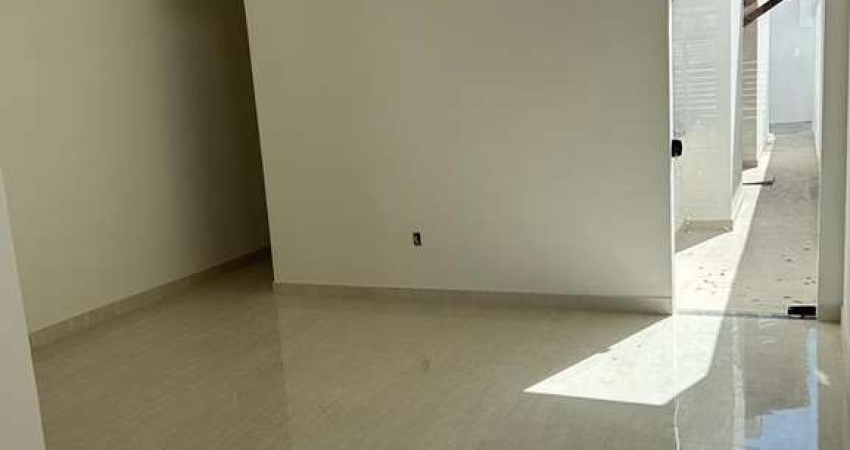 Casa residencial para Venda em rua pública, Mangabeira, Feira de Santana, 3 quartos, 1 suíte, 1 sala, 2 banheiros, 1 vaga, 89m² área total.