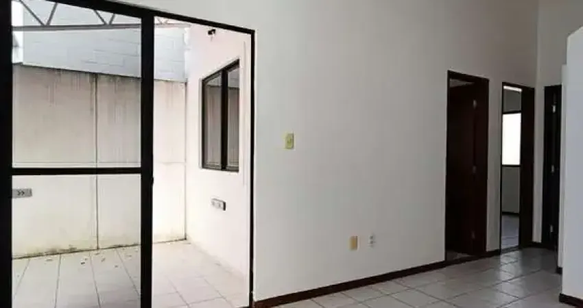 Casa residencial para Locação em condomínio fechado, Santa Mônica, Feira de Santana, 2 quartos, 1 suíte, 1 sala, 2 banheiros, 1 vaga, 100m² área total