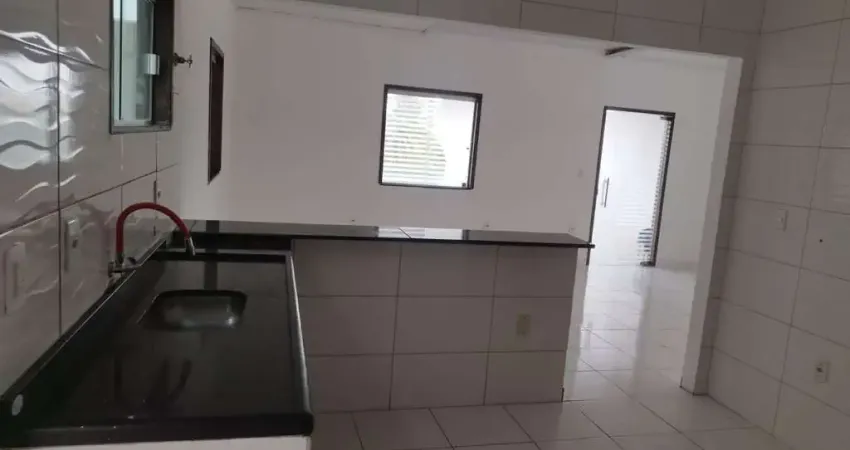 Casa residencial para Locação em rua pública, Conceição, Feira de Santana, 4 quartos, 1 suíte, 1 sala, 2 banheiros, 1 vaga, 255m² área construída.