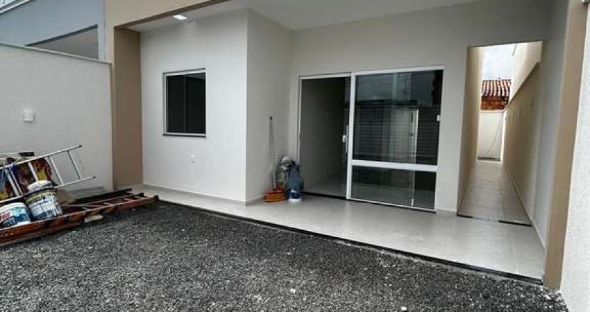 Casa residencial para Venda em Rua Publica, Papagaio, Feira de Santana, 2 quartos sendo 1 suíte, 1 sala, 2 banheiros, 1 vaga