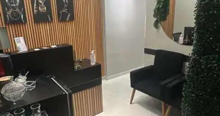 Sala comercial para Locação no edificio premier, Santa Mônica, Feira de Santana, 3 salas, 1 banheiro, 1 vaga,34m² ÁREA TOTAL.