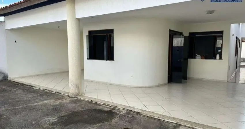 Casa residencial para venda no bairro jardim acácia, feira de santana 3 quartos, 1 suíte, 3 salas, 2 banheiros, 4 vagas 346,00 m² área total.