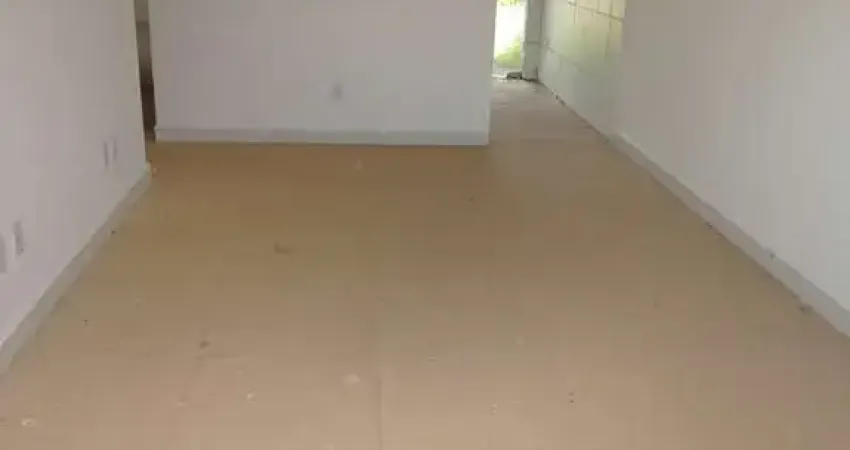 Casa no sim, 3 quartos, 1 suíte, terreno excedente, para venda, em condomínio fechado, em feira de santana, área total 150m².