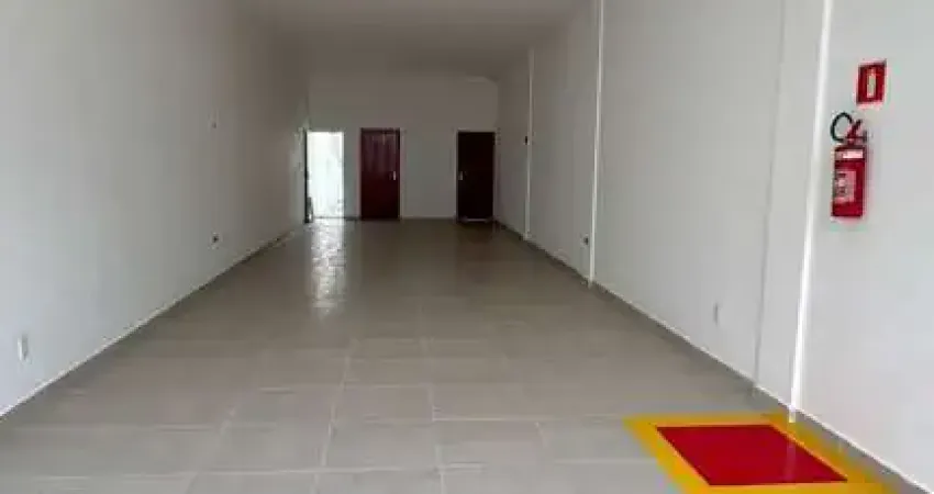 Galpão comercial para locação em rua pública, centro, feira de santana, 1 sala, 1 banheiro, 75,15 m² área total.