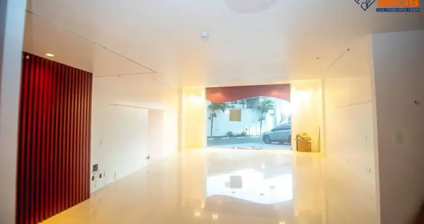 Loja comercial para locação o hotel atmosfera, capuchinhos, feira de santana, 1 sala, 1 banheiro, 1 vaga, 121m² área total.