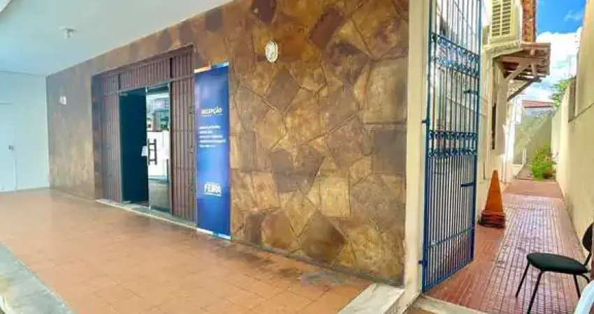 Casa comercial para venda no centro, feira de santana 4 quartos, 2 salas, 2 vagas, 540m² área total.