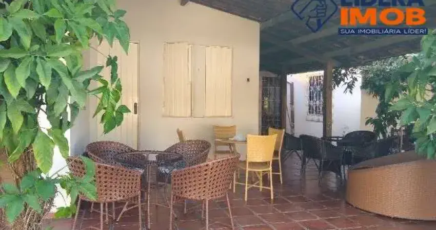 Casa residencial para Venda em rua pública, São João, Feira de Santana, 4/4, 1 sala, 3 banheiros, 4 vagas de garagem, 480m² área