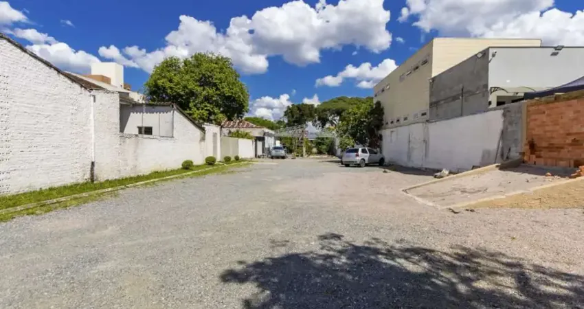 Terreno à venda na Rua Canadá, 1284, Bacacheri, Curitiba