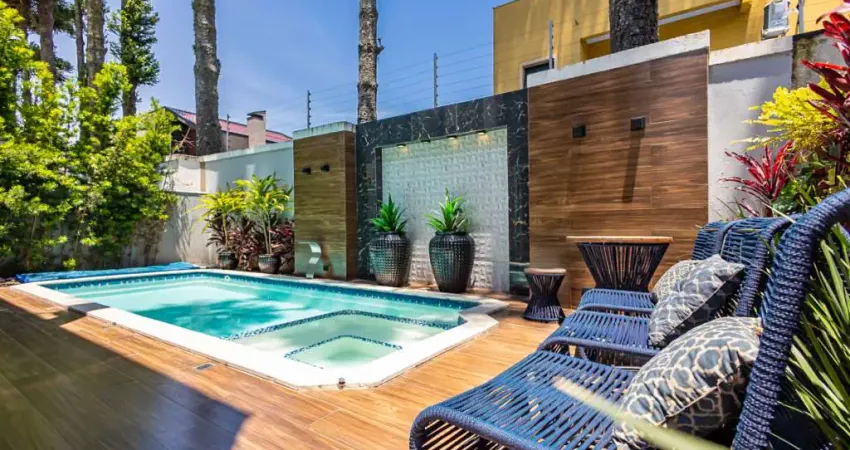 Casa com 4 quartos à venda na Rua Júlia Huga Maria Negrello, 244, Umbará, Curitiba