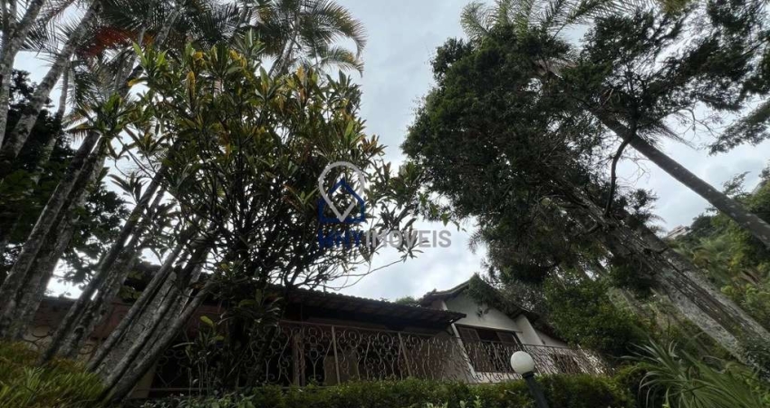 Casa em condomínio fechado com 4 quartos à venda na Alameda Serra da Mantiqueira, 118, Vila Del Rey, Nova Lima