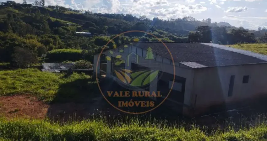 Chácara / sítio com 2 quartos à venda no Centro, Baependi 