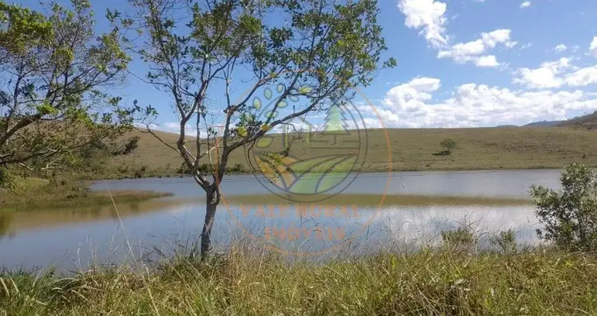ÓTIMO SITIO DE 25 ALQUEIRES  COM TOPOGRAFIA PLANA EM CAÇAPAVA - SP  ST00186