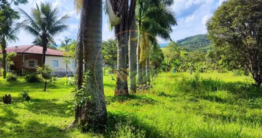 CHÁCARA COM 11.000M², 2 CASAS E GALPÃO EM PINDAMONHANGABA - SP  CH00359