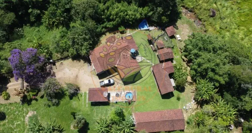 OPORTUNIDADE! MARAVILHOSA CHÁCARA EM MONTEIRO LOBATO- SP  CH00360