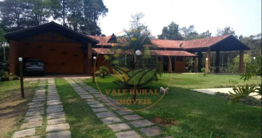 OPORTUNIDADE! MARAVILHOSA CHÁCARA DE 8.100M² EM CAÇAPAVA - SP  CH00389