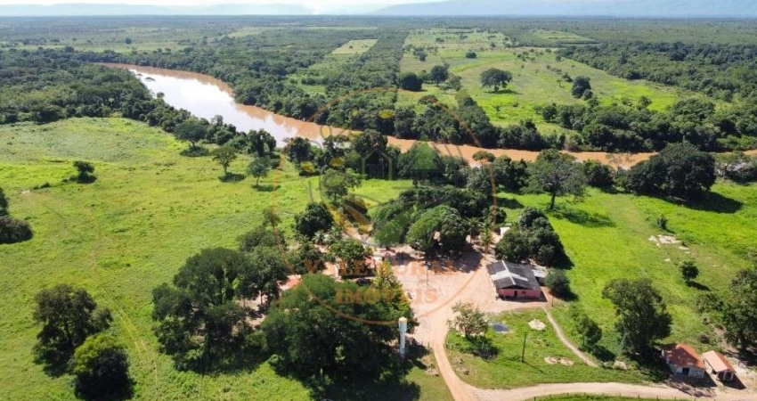 FAZENDA DE 3.055 HECTARES NA REGIÃO DE FLORES DE GOIÁS- GO PARA PECUÁRIA E AGRICULTURA FA00296