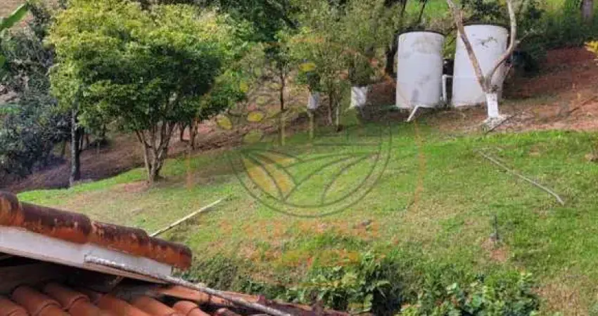 OPORTUNIDADE! CHÁCARA COM PISCINA EM PARAIBUNA - SP CH00400