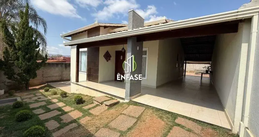 Casa com 3 quartos, piscina e área de churrasco no bairro pousada del rey, em igarapé