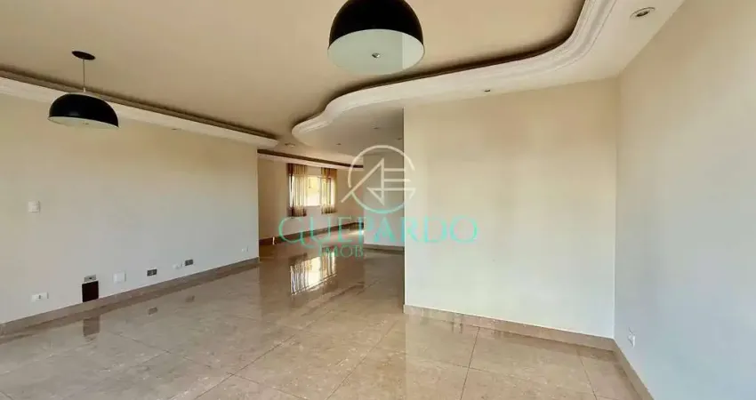 Apartamento no Centro - Edifício Monte Real - 5 Quartos sendo 2 suítes - 2 vagas de garagem - 1 por