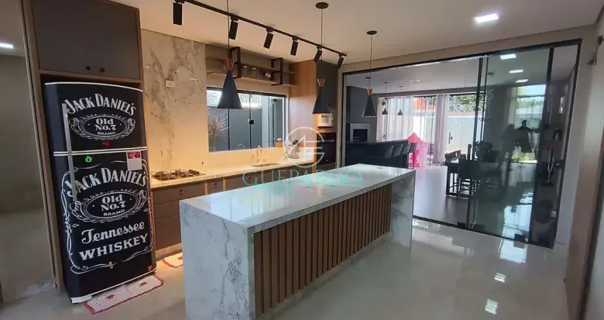 Casa à venda, completa de armários, com 3 dormitórios sendo 2 suítes e piscina no  residencial das