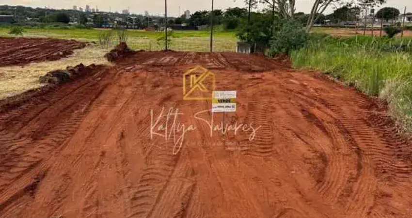 Terreno à venda na Avenida Paraná, Zona III, Umuarama