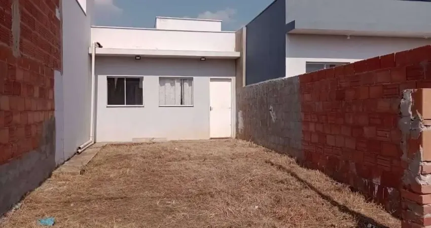 Casa com 2 quartos à venda no Independência, Saltinho 