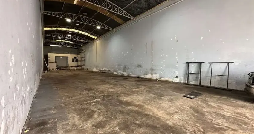 Galpão 372,49 m² área construida com mesanino / barracão para locação, paulicéia, piracicaba, sp