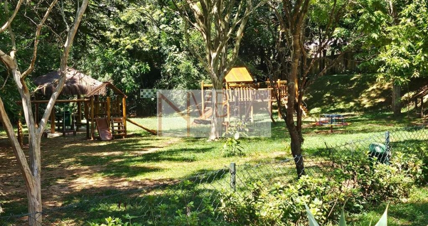 Casa à Venda em Euroville, Carapicuíba: 5 Dormitórios, 450m²