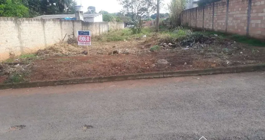 Terreno à venda na Avenida Tropical, 86, Jardim Tropical, Aparecida de Goiânia