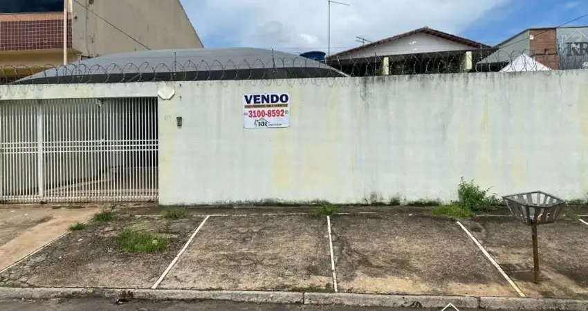 Casa com 3 quartos à venda na Rua C184, 22, Jardim América, Goiânia
