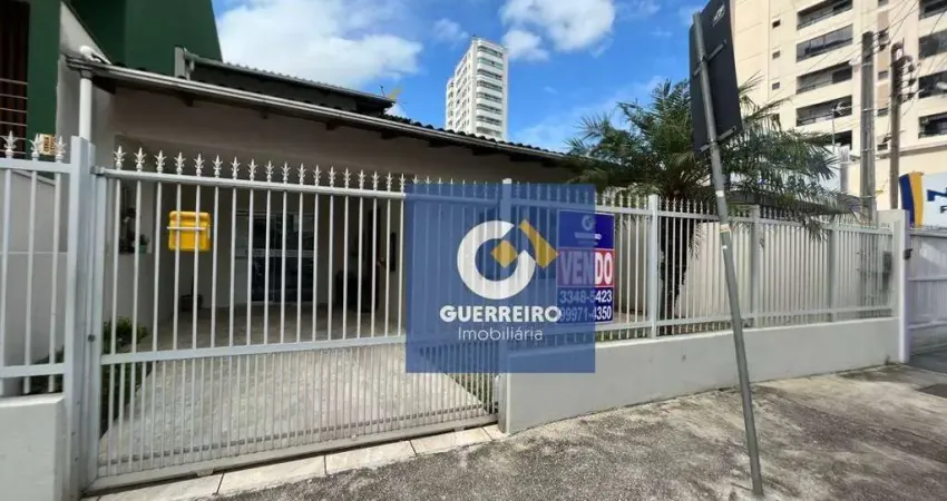Casa com 3 dormitórios, 160 m² - venda por R$ 1.700.000,00 ou aluguel por R$ 7.500,00/mês - Centro - Itajaí/SC