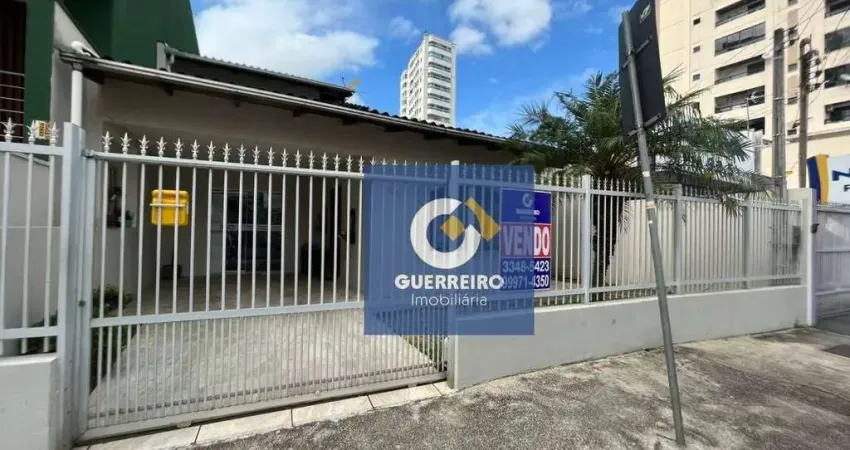 Casa com 3 dormitórios, 160 m² - venda por R$ 1.700.000,00 ou aluguel por R$ 7.500,00/mês - Centro - Itajaí/SC