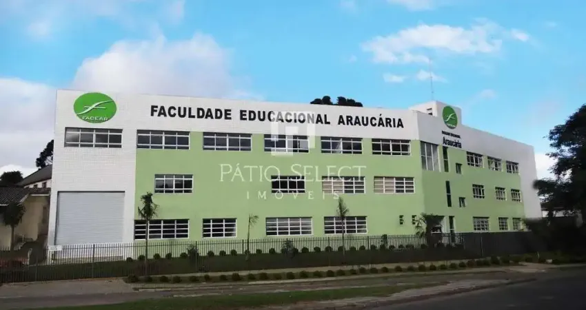 Imóvel Comercial com 3 andares no Bacacheri - Curitiba/PR