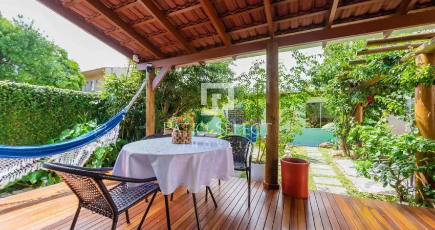 Casa com 5 quartos à venda no Jardim Amélia, Pinhais 