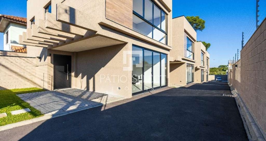 Sobrado com 115 m², 3 quartos sendo 1 suíte à venda no bairro Santa Felicidade.