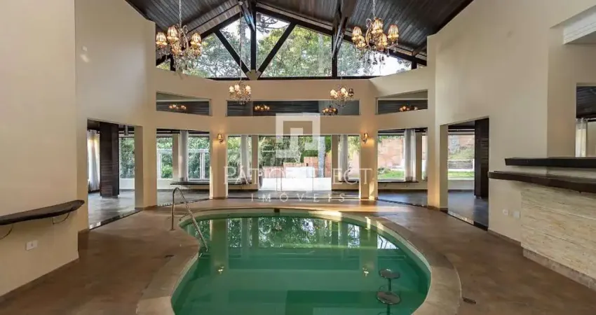 Casa com 650 m², 5 quartos sendo 5 suítes para alugar no bairro butiatuvinha.