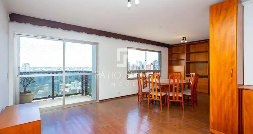 Apartamento com 182 m², 3 quartos sendo 1 suíte para alugar no bairro Rebouças.