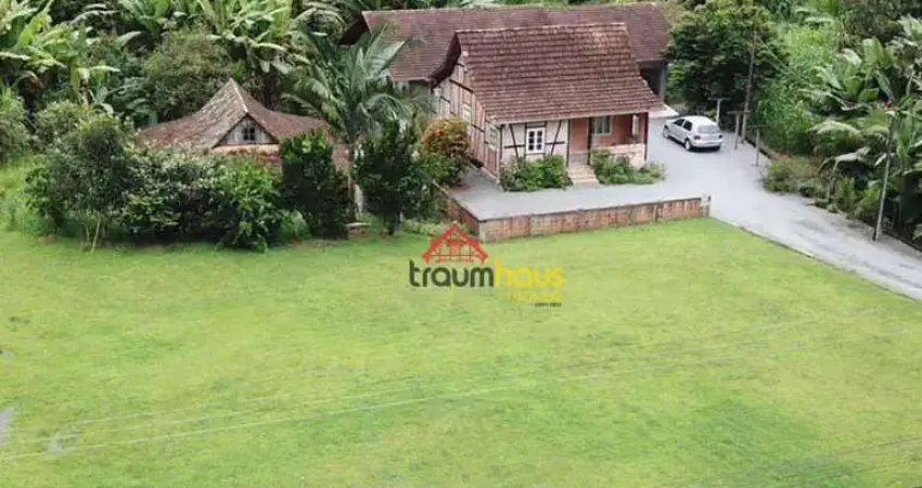Casa com 5 dormitórios à venda por R$ 1.600.000,00 - Vila Itoupava - Blumenau/SC