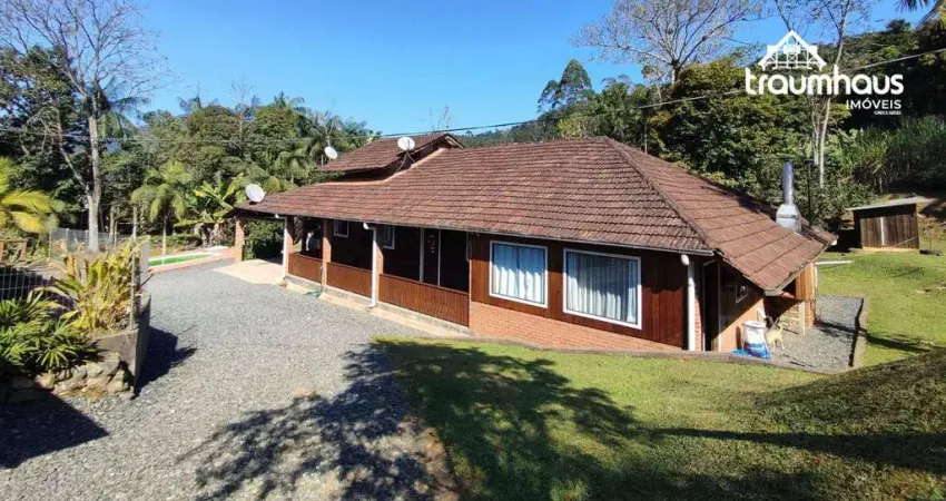 Sítio com 3 dormitórios à venda, 117981 m² por R$ 790.000,00 - Zona Rural - Massaranduba/SC