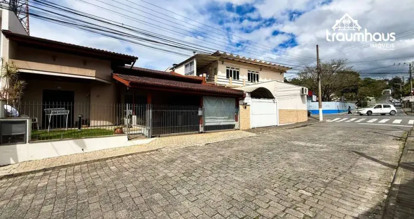 Casa com 4 dormitórios à venda, 150 m² por r$ 700.000,00 - asilo - blumenau/sc