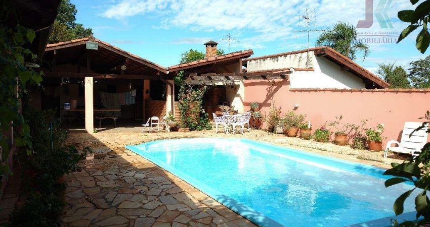Chácara com 4 dormitórios à venda, 1118 m² por R$ 1.200.000,00 - Condomínio Ana Helena - Jaguariúna/SP