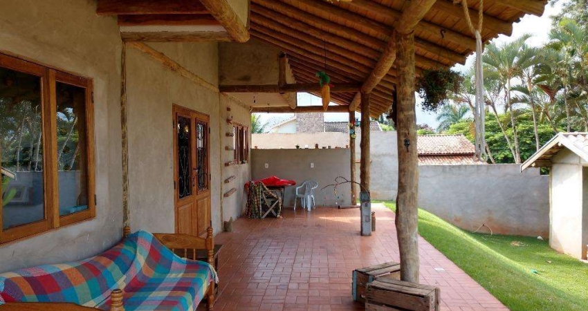 Casa à venda em Jaguariúna, Parque Ana Helena, com 4 quartos, com 210 m², Condomínio Ana Helena
