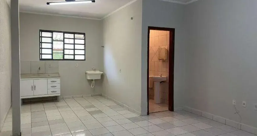 Casa para alugar em Jaguariúna, Jardim Fortanela, com 1 quarto, com 40 m²